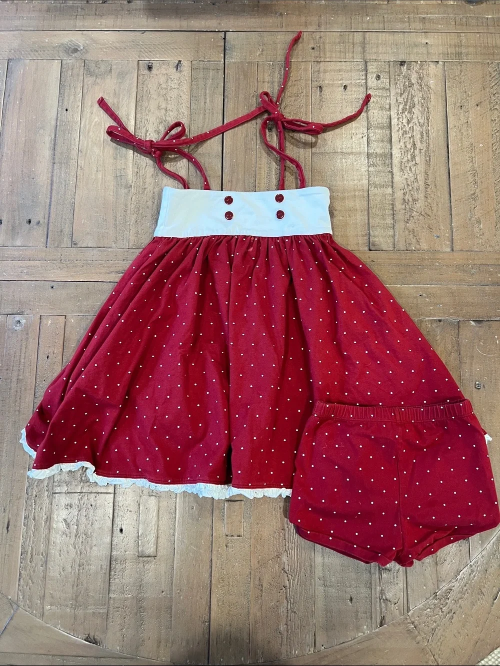 Omi Jo well dressed wolf red and wore polka dot swing top and shorts set 5 years